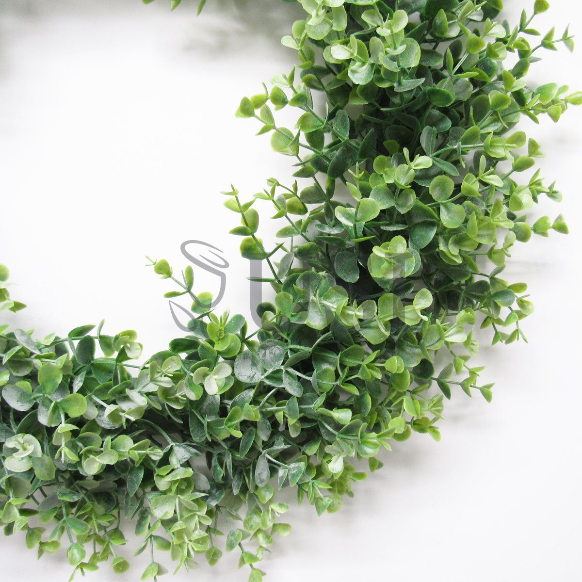Full Eucalyptus Wreath, 22in, Frosted Green